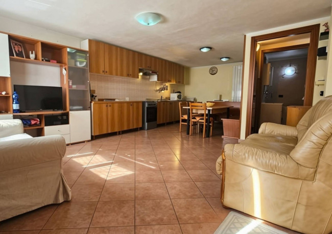Casa Indipendente in vendita a Limbiate