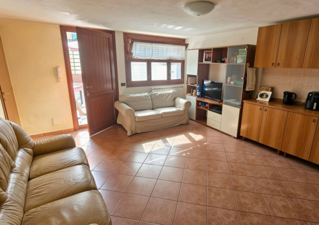 Casa Indipendente in vendita a Limbiate