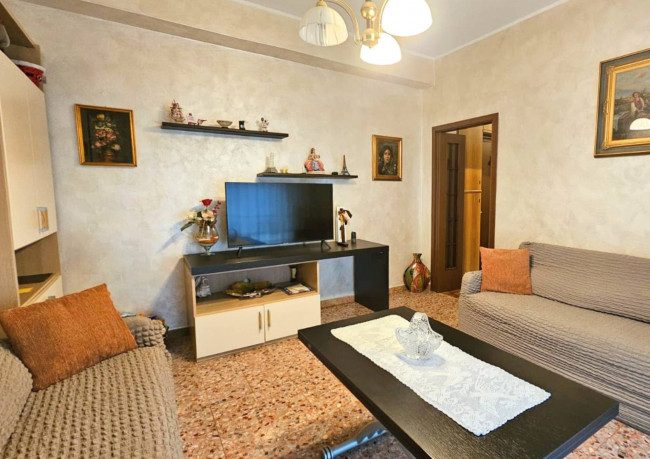 Appartamento in vendita a Limbiate