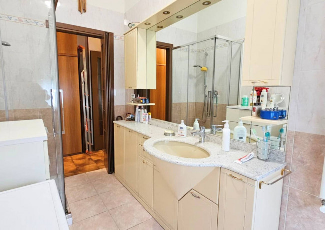 Appartamento in vendita a Limbiate