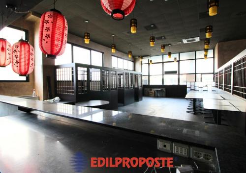 Locale commerciale in vendita a Cesano Maderno