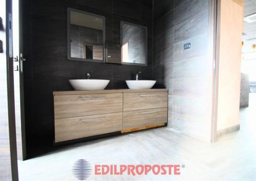 Locale commerciale in vendita a Cesano Maderno