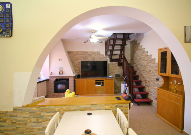 Casa Indipendente in vendita a San Giorgio su Legnano