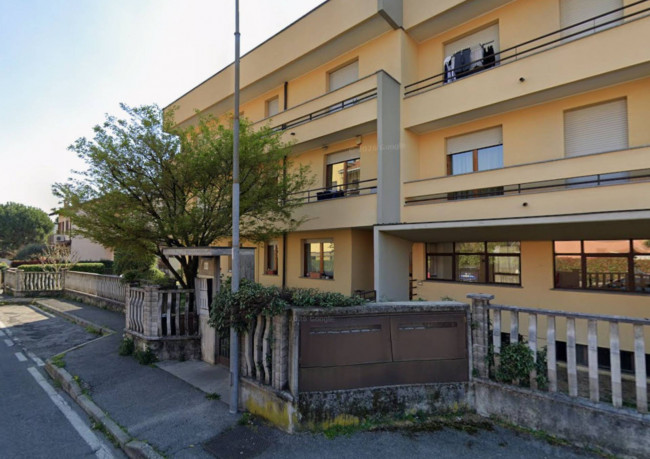 Appartamento in affitto a Biassono