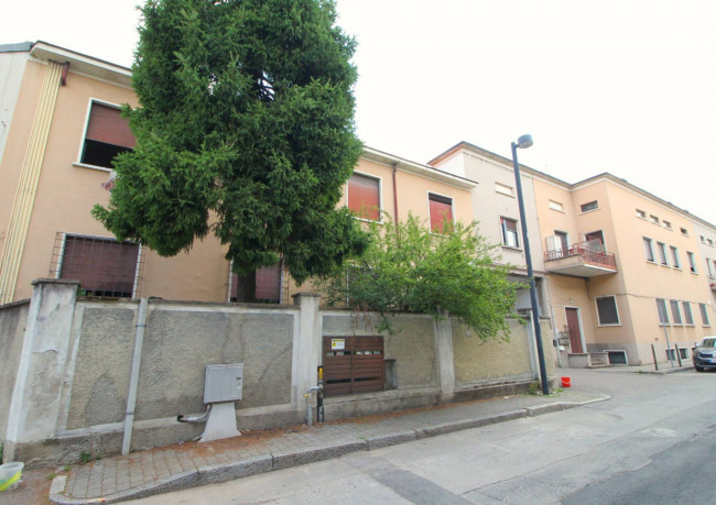 Appartamento in vendita a Varedo