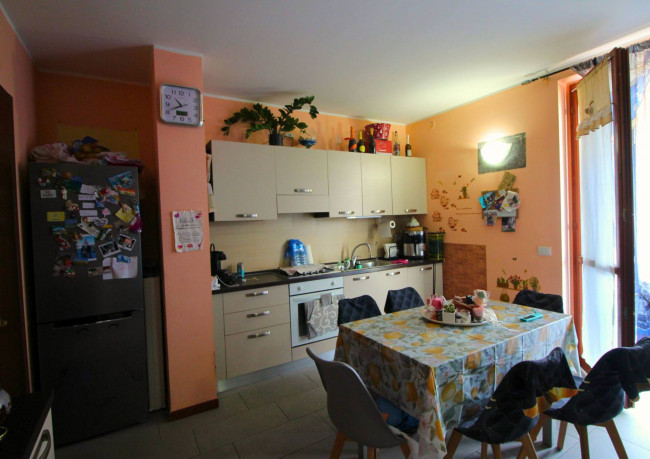 Appartamento in vendita a Limbiate