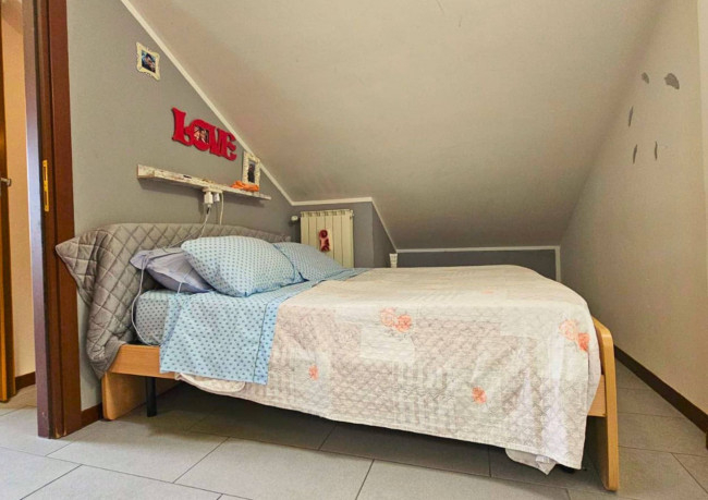 Appartamento in vendita a Limbiate