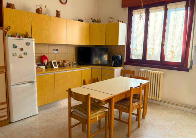 Appartamento in vendita a Limbiate