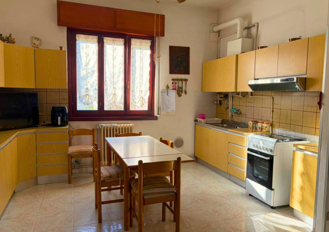 Appartamento in vendita a Limbiate