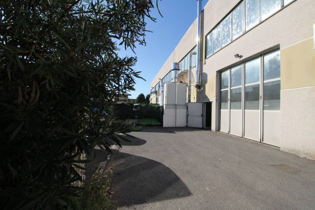 Capannone in vendita a Bovisio-Masciago