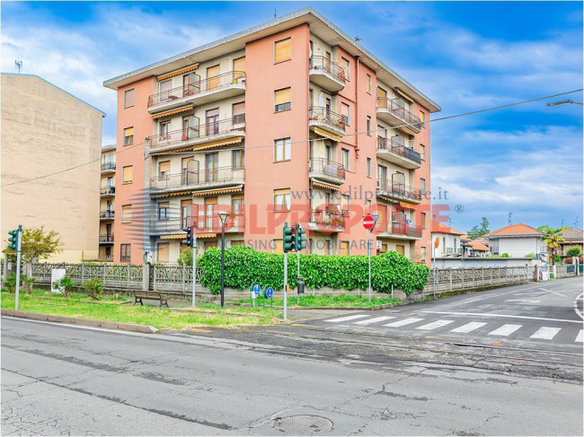 Appartamento in vendita a Limbiate
