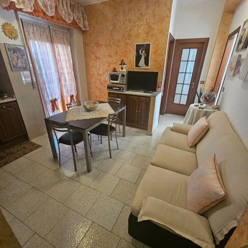 Appartamento in vendita a Cologno Monzese