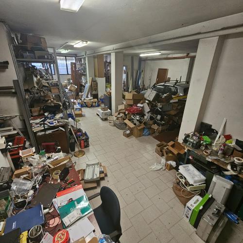 Locale commerciale in vendita a Cernusco sul Naviglio