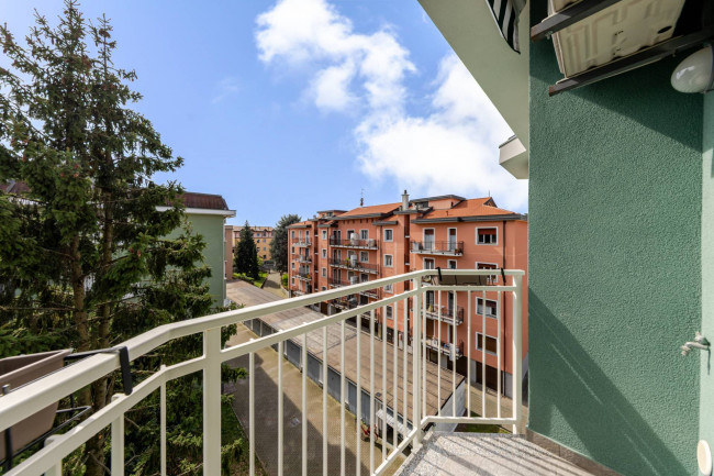  for sale in Cernusco sul Naviglio