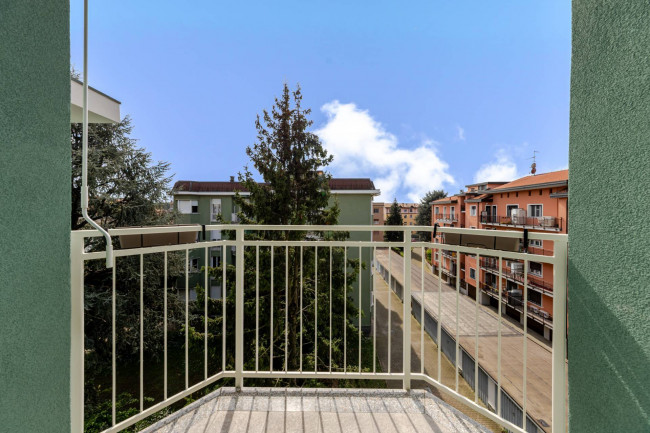  for sale in Cernusco sul Naviglio