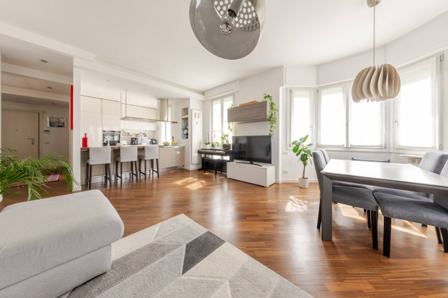  for sale in Cernusco sul Naviglio