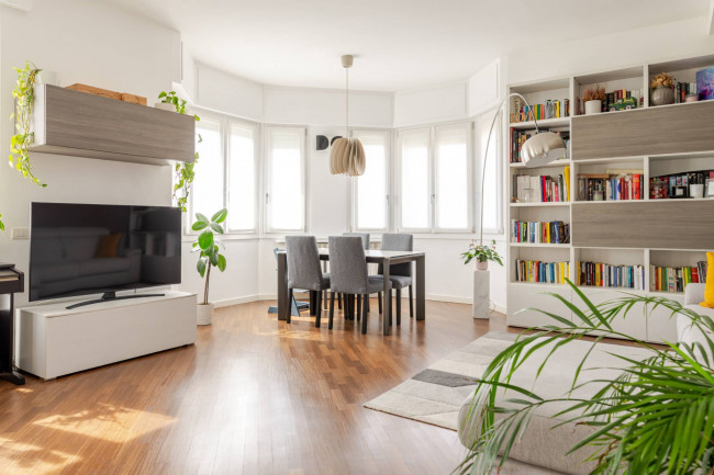  for sale in Cernusco sul Naviglio