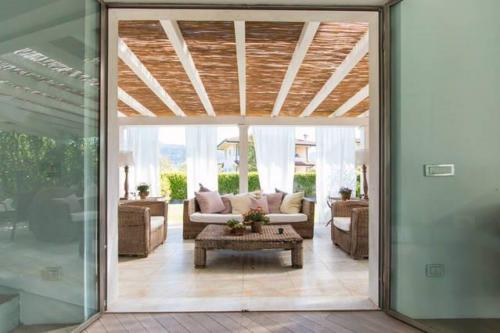 Villa Bifamiliare in vendita a Forte dei Marmi