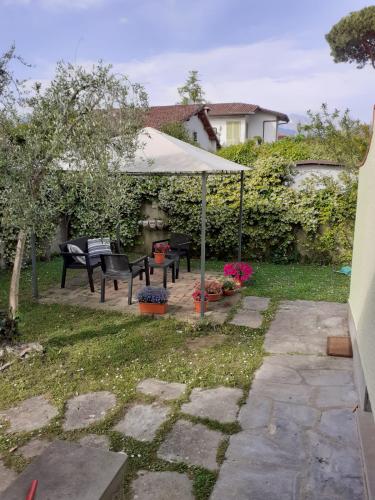 Casa singola in vendita a Forte dei Marmi