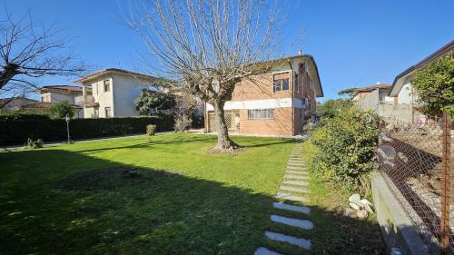 Casa singola in vendita a Forte dei Marmi