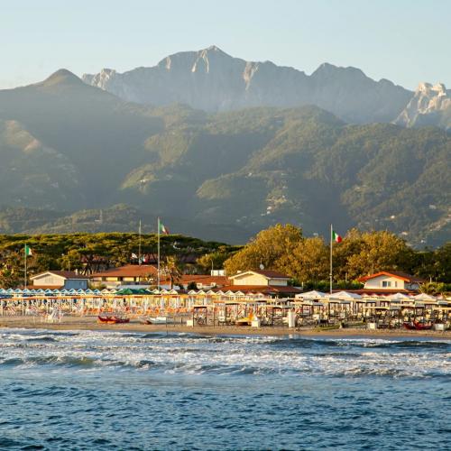 Casa singola in vendita a Forte dei Marmi