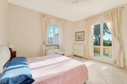 Villa Bifamiliare in vendita a Forte dei Marmi