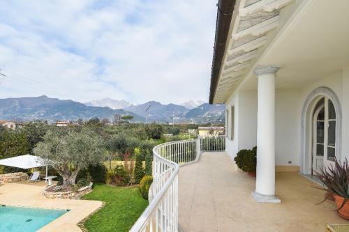 Villa in vendita a Forte dei Marmi