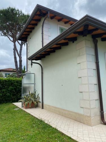 Casa singola in vendita a Forte dei Marmi