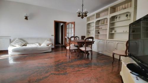 Casa singola in vendita a Forte dei Marmi