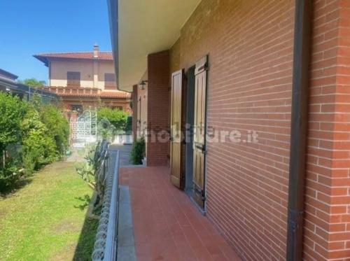 Casa singola in vendita a Forte dei Marmi