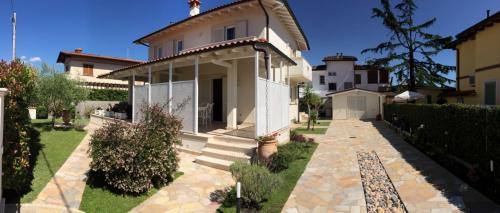 Casa singola in vendita a Pietrasanta