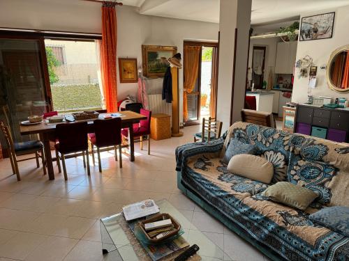 Villette a schiera in vendita a Montignoso