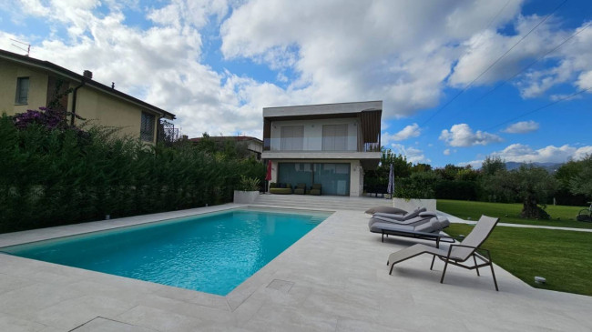 Villa in vendita a Forte dei Marmi