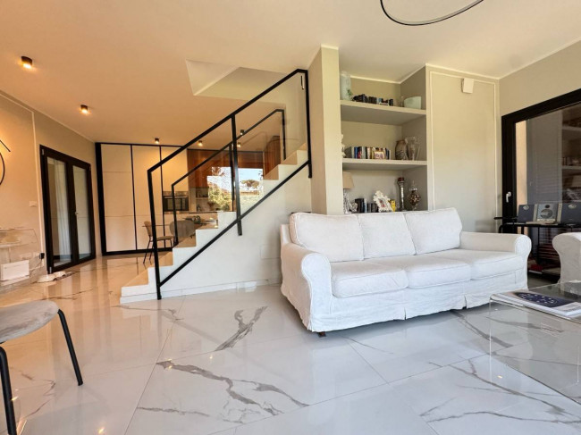 Villa Bifamiliare in vendita a Forte dei Marmi