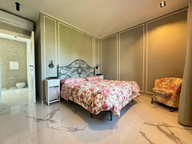 Villa Bifamiliare in vendita a Forte dei Marmi