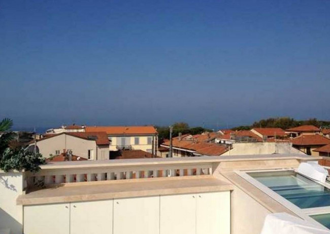 Attico in vendita a Forte dei Marmi