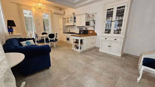 Villa Bifamiliare in vendita a Forte dei Marmi
