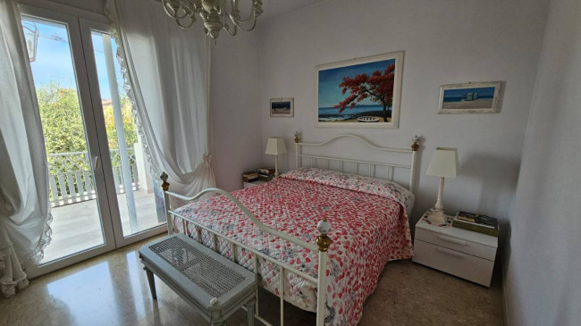 Villa Bifamiliare in vendita a Forte dei Marmi