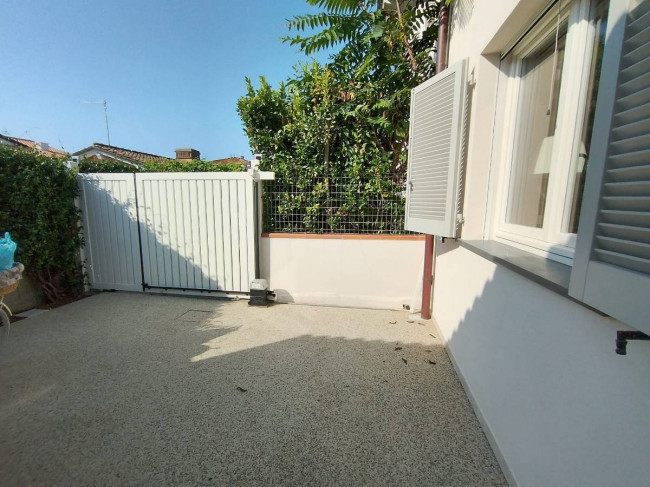 Villa Bifamiliare in vendita a Forte dei Marmi