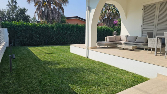 Casa singola in vendita a Forte dei Marmi