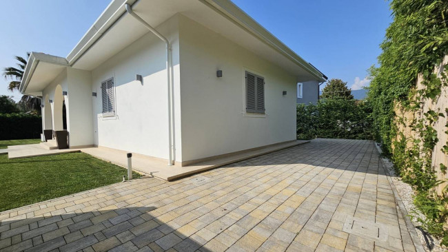 Casa singola in vendita a Forte dei Marmi