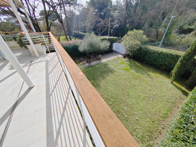 Villa Bifamiliare in vendita a Forte dei Marmi