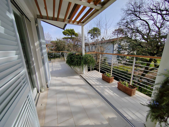 Villa Bifamiliare in vendita a Forte dei Marmi