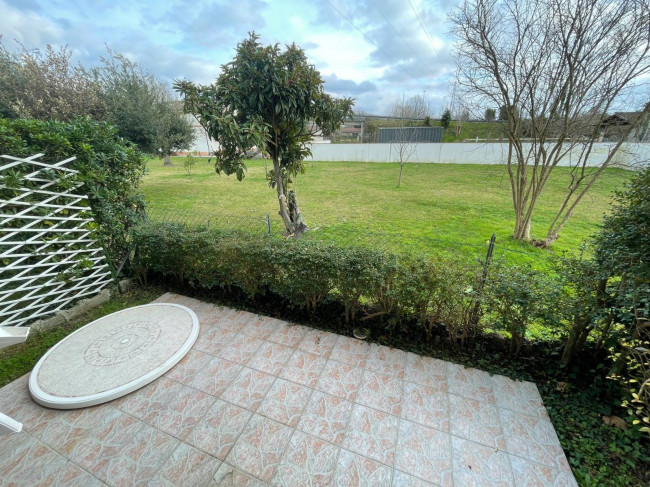 Villette a schiera in vendita a Montignoso