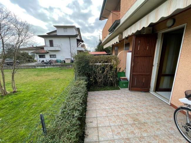 Villette a schiera in vendita a Montignoso