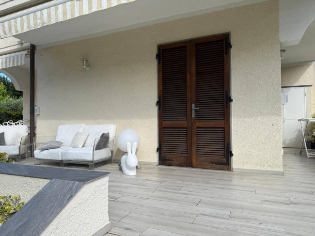Villa Bifamiliare in vendita a Forte dei Marmi