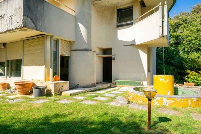 Casa singola in vendita a Forte dei Marmi