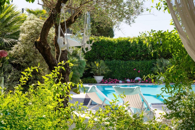 Villa in vendita a Forte dei Marmi