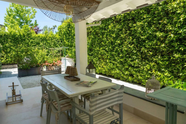Villa in vendita a Forte dei Marmi