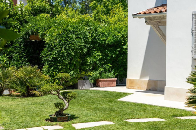 Villa in vendita a Forte dei Marmi